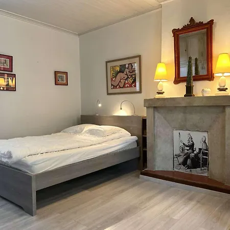 Ep000-02a Maison De Charme Avec Jardin à 350 M De La *